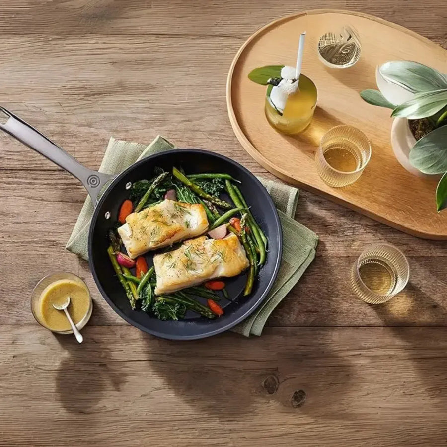 Frigideira Rasa Antiaderente 30cm ENSC Le Creuset