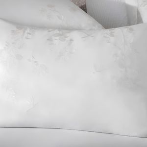 Almofada Varenna 300 Fios Cetim 100% Bambu 40x60cm Trussardi
