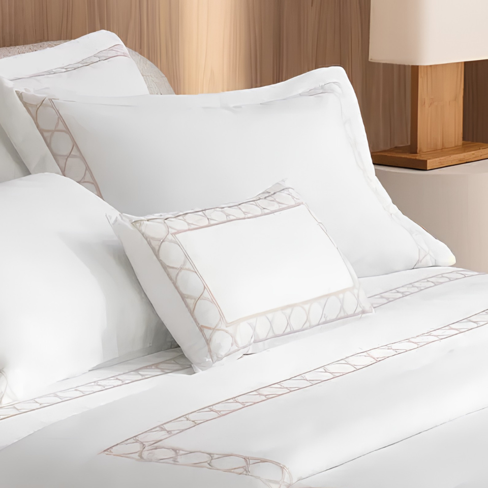 Almofada Merse 300 Fios Cetim 100% Bambu 30x50cm Trussardi