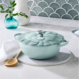 PRÉ-VENDA: Panela Le Creuset Marmita Petal Signature Sea Salt 26cm