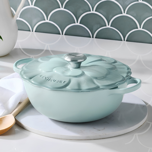 PRÉ-VENDA: Panela Le Creuset Marmita Petal Signature Sea Salt 26cm