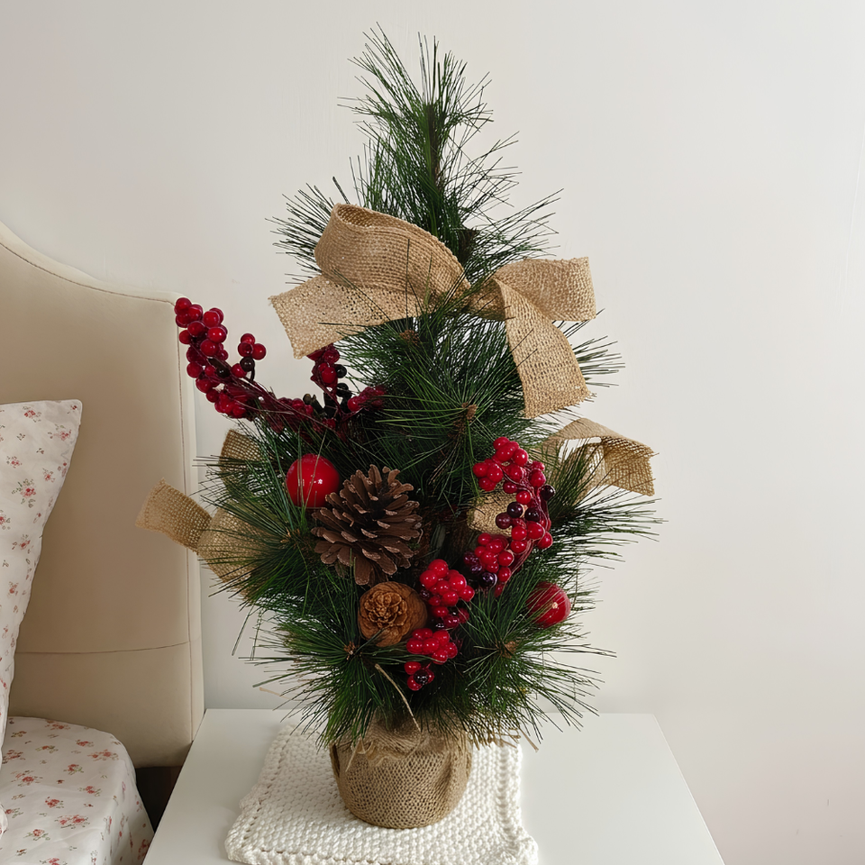 Árvore de Natal Decorativa Pinha Berries e Laço Rústico 49cm Tuut