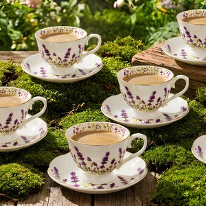 Jogo 6 Xícaras de Café com Pires Jardim de Lavanda Cerâmica Filete Dourado 120ml