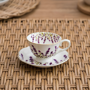 Jogo 6 Xícaras de Café com Pires Jardim de Lavanda Cerâmica Filete Dourado 120ml