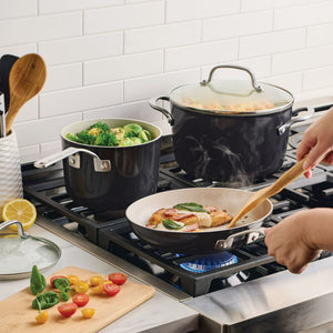 PRÉ-VENDA: Jogo de Panelas Frigideira Caçarola Alumínio 8 Peças Preto KitchenAid