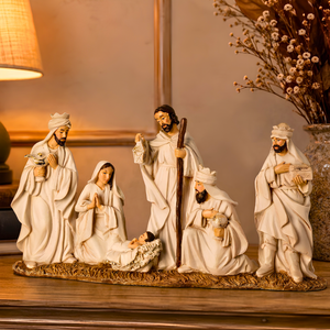 PRÉ-VENDA: Adorno Santa Família com Rei Magos em Resina Branco Natal
