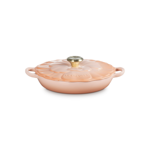 Caçarola Buffet Signature Petal Peche com Pegador Dourado 2,2L 26cm Le Creuset