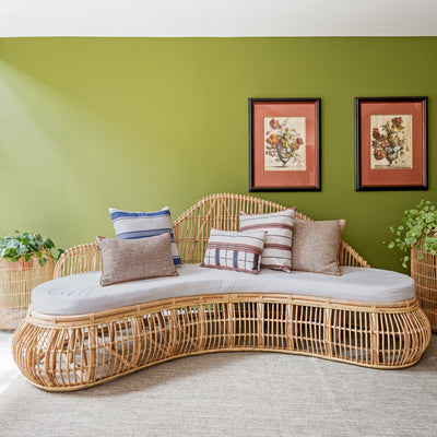 Sofá Curvo Mandola Rattan Trançado Bahali 250x80x110cm