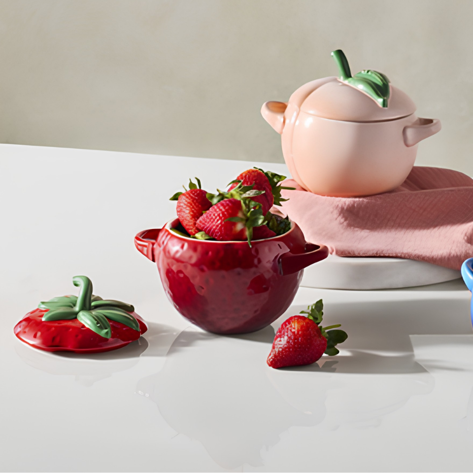 Cocotte Cerâmica Morango Vermelho Fruits 570ml Le Creuset