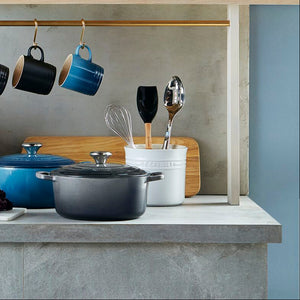 Colher Grande de Silicone Black Onyx Le Creuset Venus