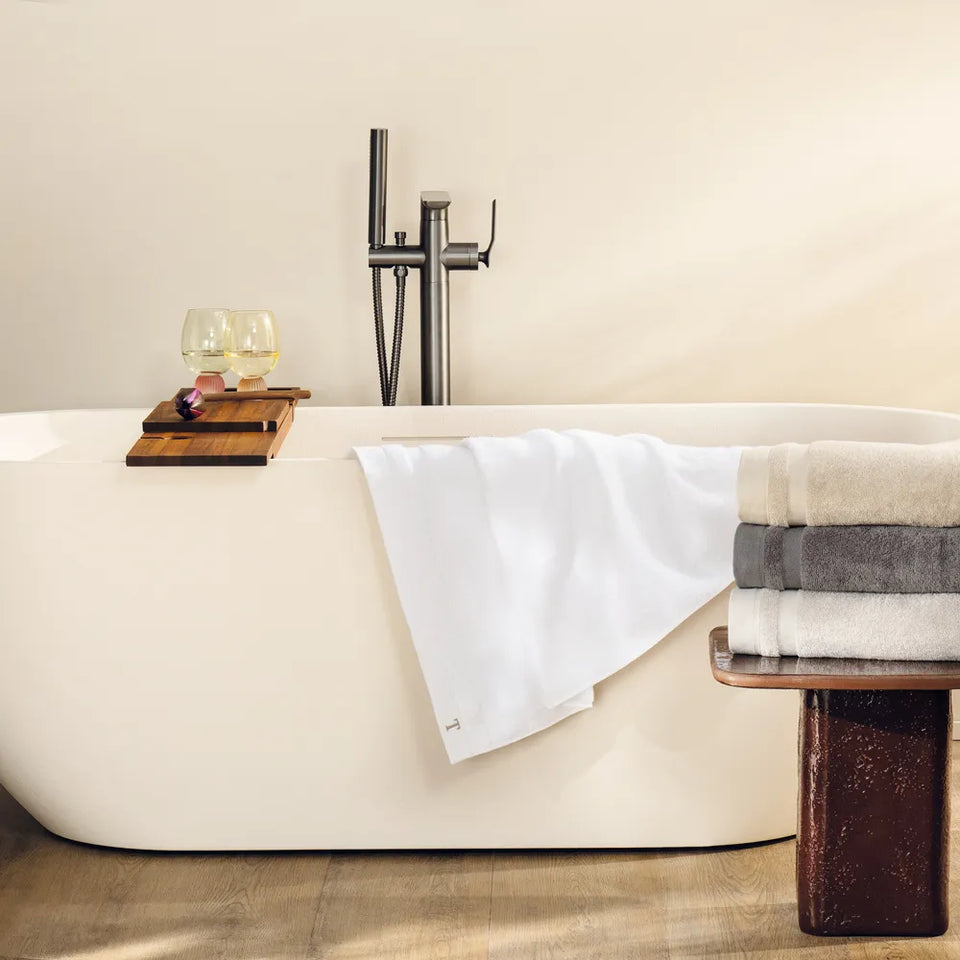 Toalha Banhão Marini Branca Trussardi