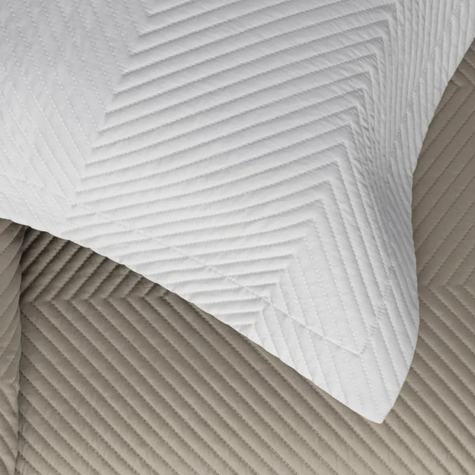 Jogo de Colcha Queen Apolo 3 Pçs 300 Fios 100% Algodão Egípcio Branco Trussardi