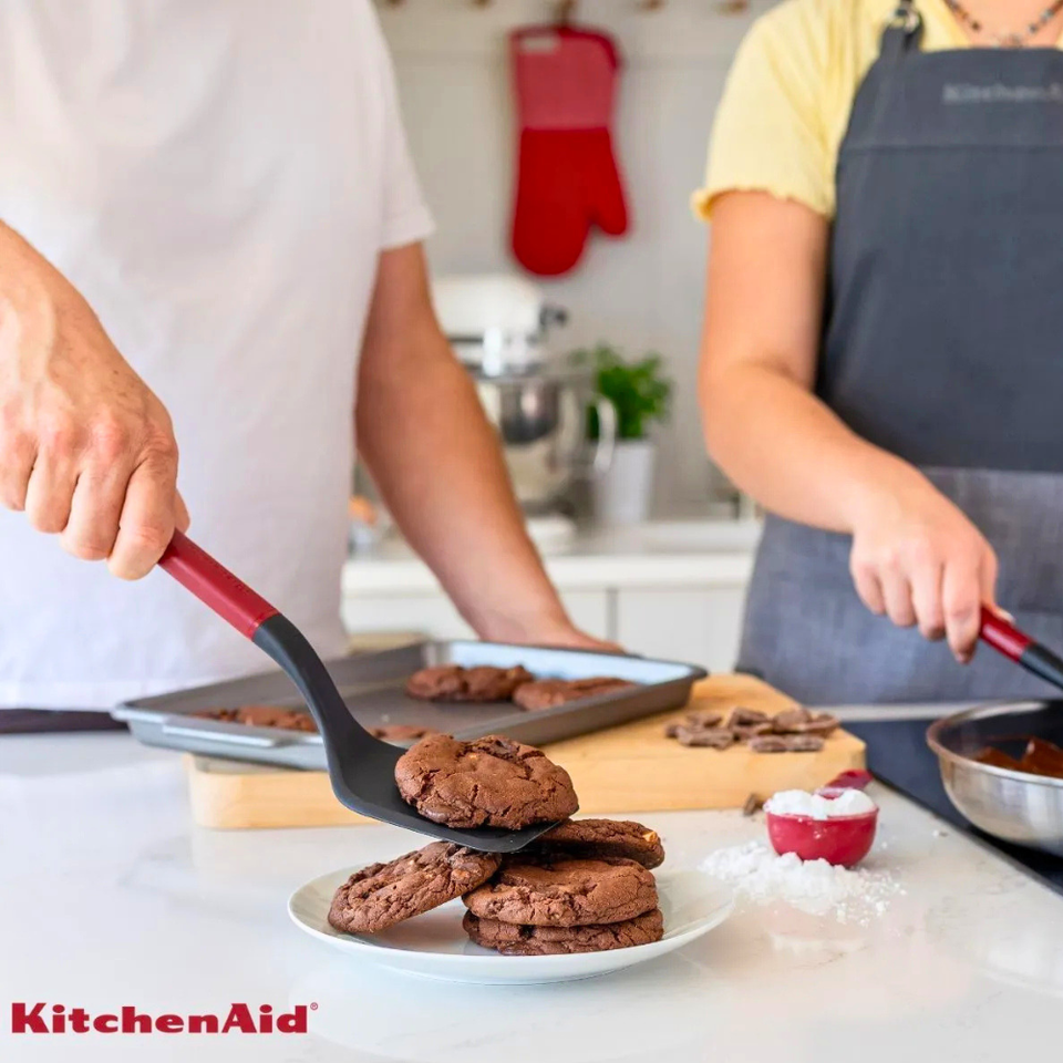 Espátula Turner Solida Cozinha em Nylon Vermelha KitchenAid