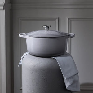 Panela Le Creuset Redonda Signature Château 6,7L 28cm