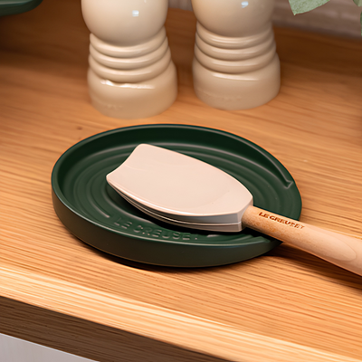 PRÉ-VENDA: Descanso Oval para Colher Foret Le Creuset