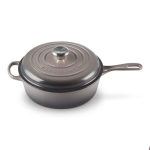 Panela Le Creuset Redonda Cassadou Signature Flint 5,3L 26cm