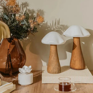 Adorno Decorativo Cogumelo Led Cerâmica Branco/ Bege 24,5x15,7x15,3cm Florarte