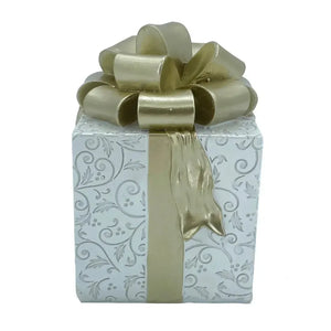 Adorno Decorativo Natal Resina Caixa Presente Branco / Dourado 13,5x9x9,5cm