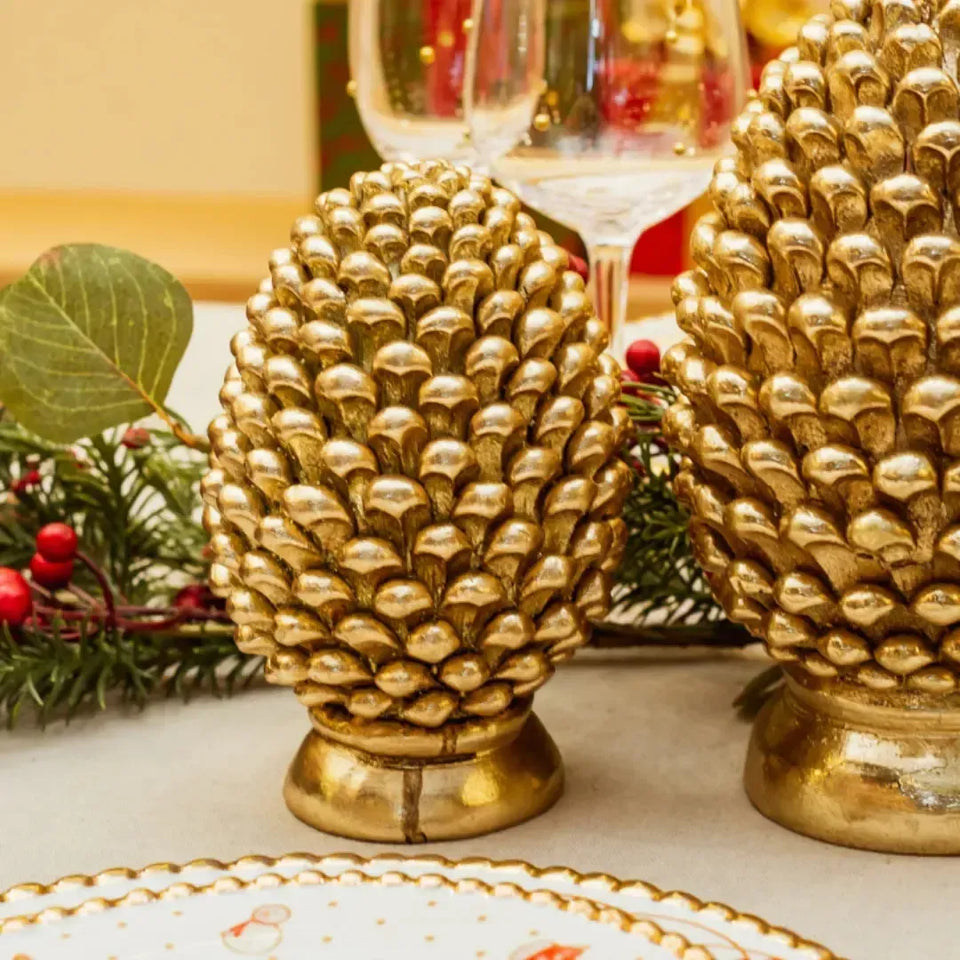 Adorno Decorativo Natal Resina Pinha Dourada 16,5x10