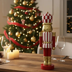 Adorno Decorativo Natal Resina Soldado Vermelho e Dourado Quebra Nozes 33x8x10cm