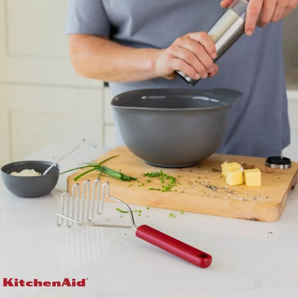 Amassador Batata Profissional Vermelho KitchenAid