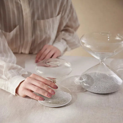 Ampulheta em Vidro com Areia 60 Minutos Prata Mart