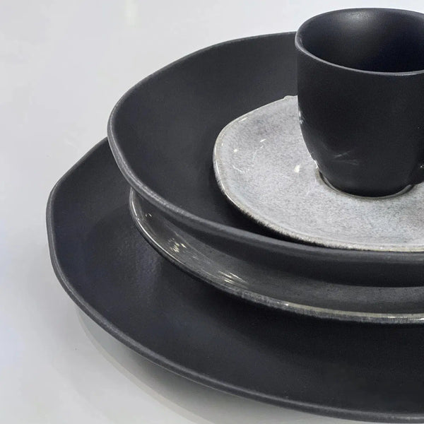 Aparelho de Jantar Stoneware Porto Brasil Mix & Match - Preto Matte & Concreto (30 Peças)