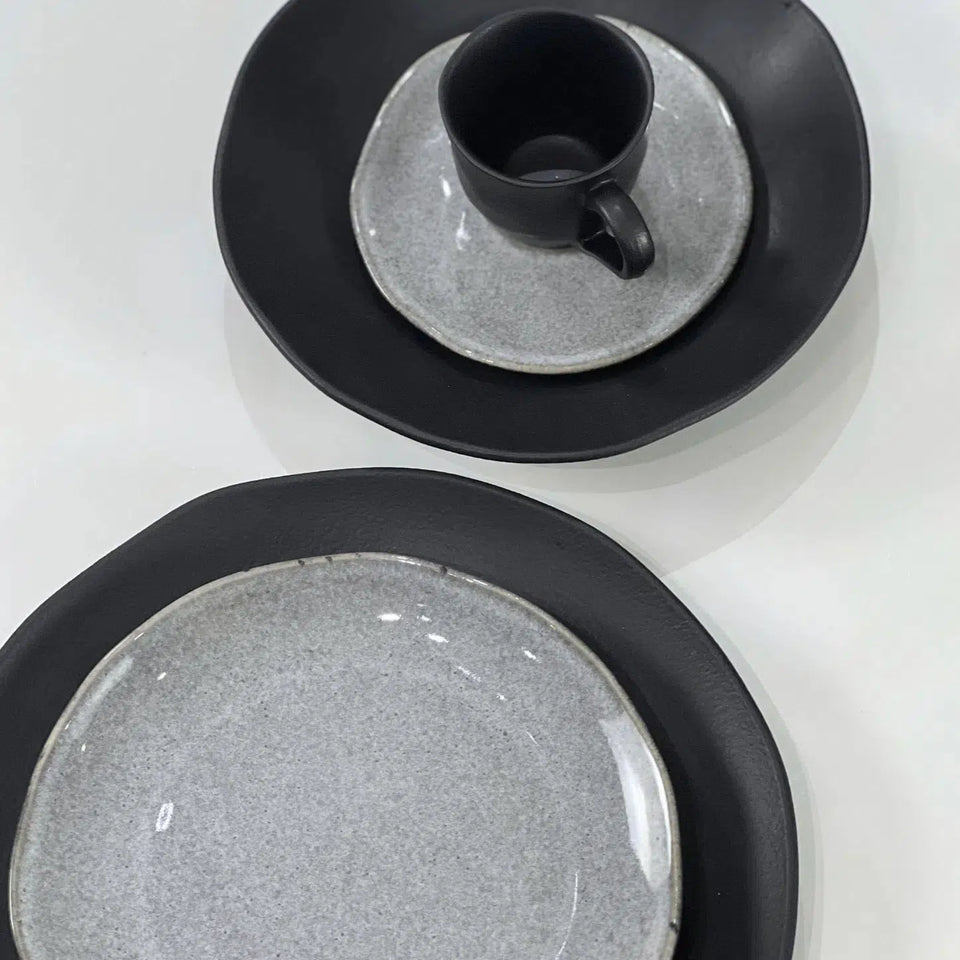 Aparelho de Jantar Stoneware Porto Brasil Mix & Match - Preto Matte & Concreto (30 Peças)