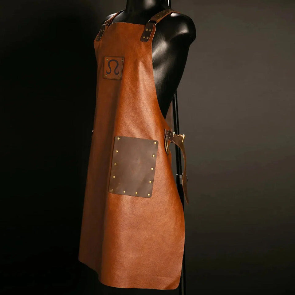 Avental Artemano em Modelo Carnívoro Terracota