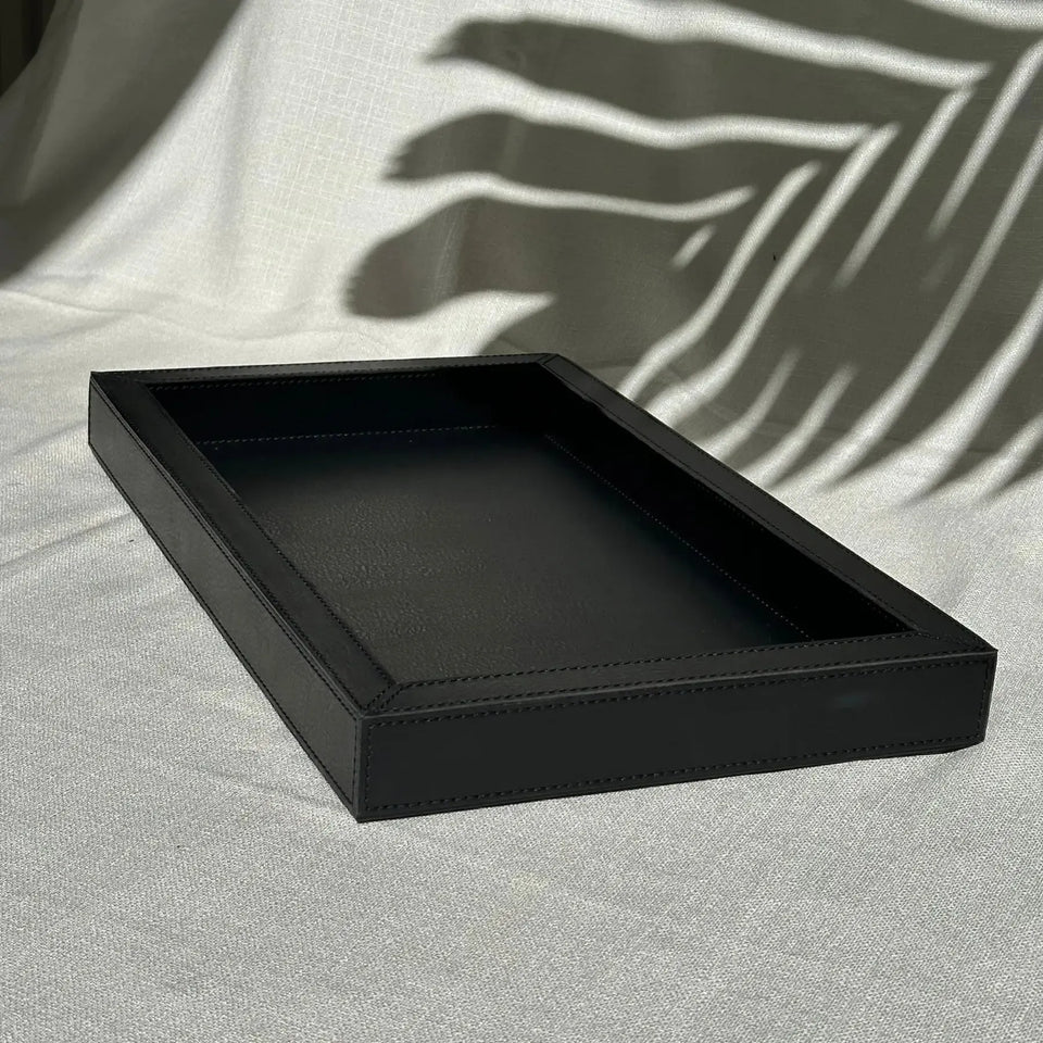 Bandeja Agata Grande MDF 43x26,4 Couro Vegano Montana Preta