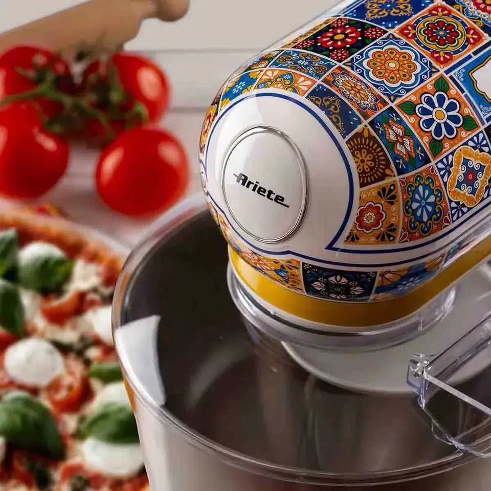 Batedeira Planetária 1558 Positano 220V 600W 5,5L Ariete