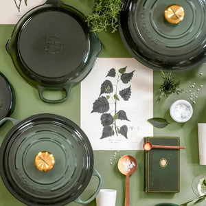 Caçarola Buffet Signature Thyme com Pegador Dourado 3,2L 30cm Le Creuset