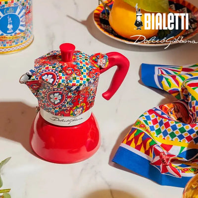 Cafeteira Moka Express Serve 4 Xícaras Dolce & Gabbana Bialetti