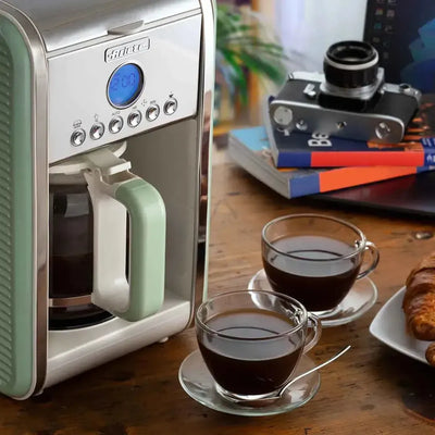 Cafeteira Vintage Verde 4 a 12 Xícaras 127V 900W Ariete