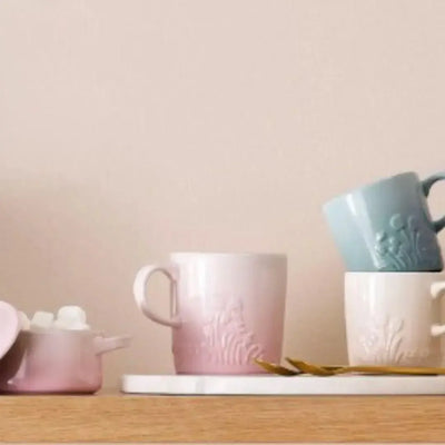 Caneca Cerâmica Jardin Shell Pink 350ml Le Creuset