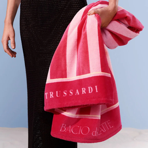 Toalha de Praia Listrado Trussardi + Bacio di Latte