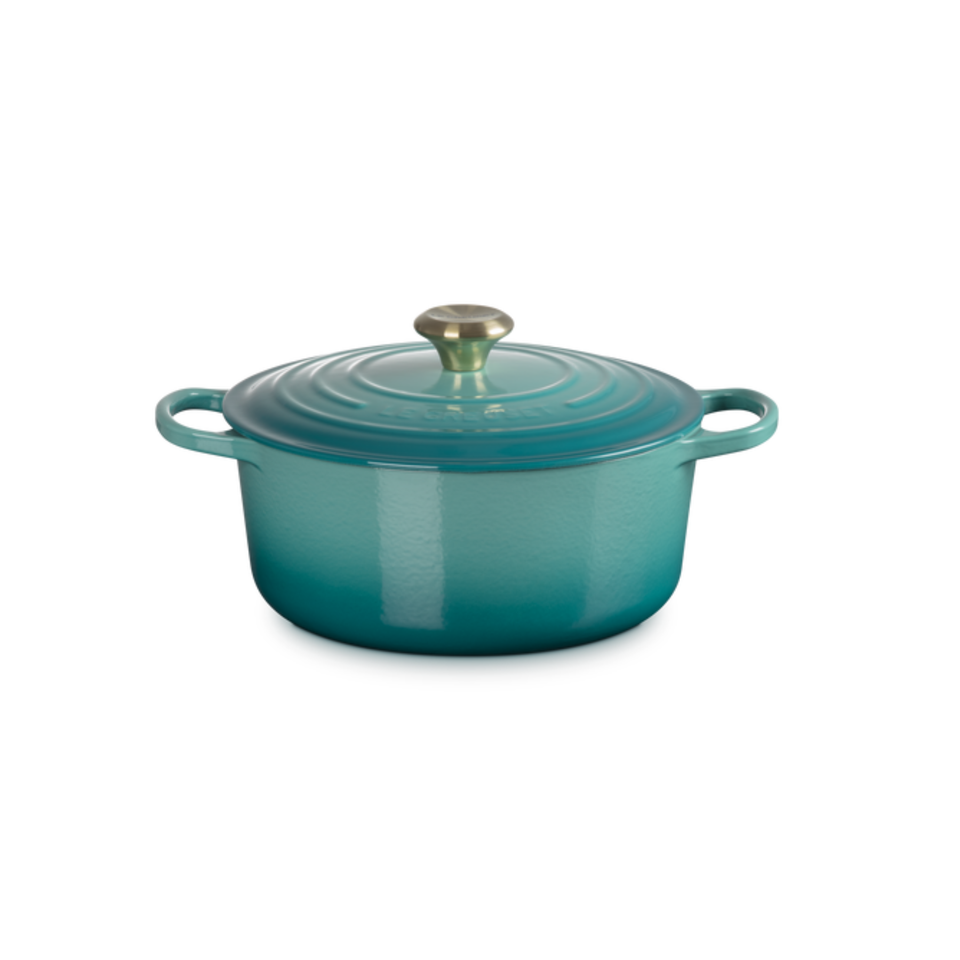 Panela Le Creuset Redonda Signature Bleu Riviera com Pegador Dourado 5,3L 26cm