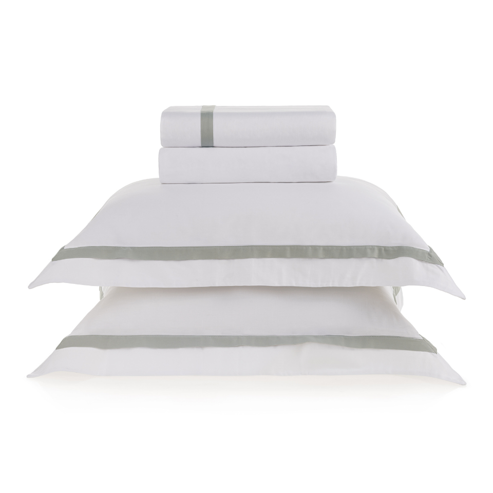Jogo de Cama Queen Vercelli 4 Pçs 300 Fios 100% Algodão Egípcio Branco / Nebbia Trussardi