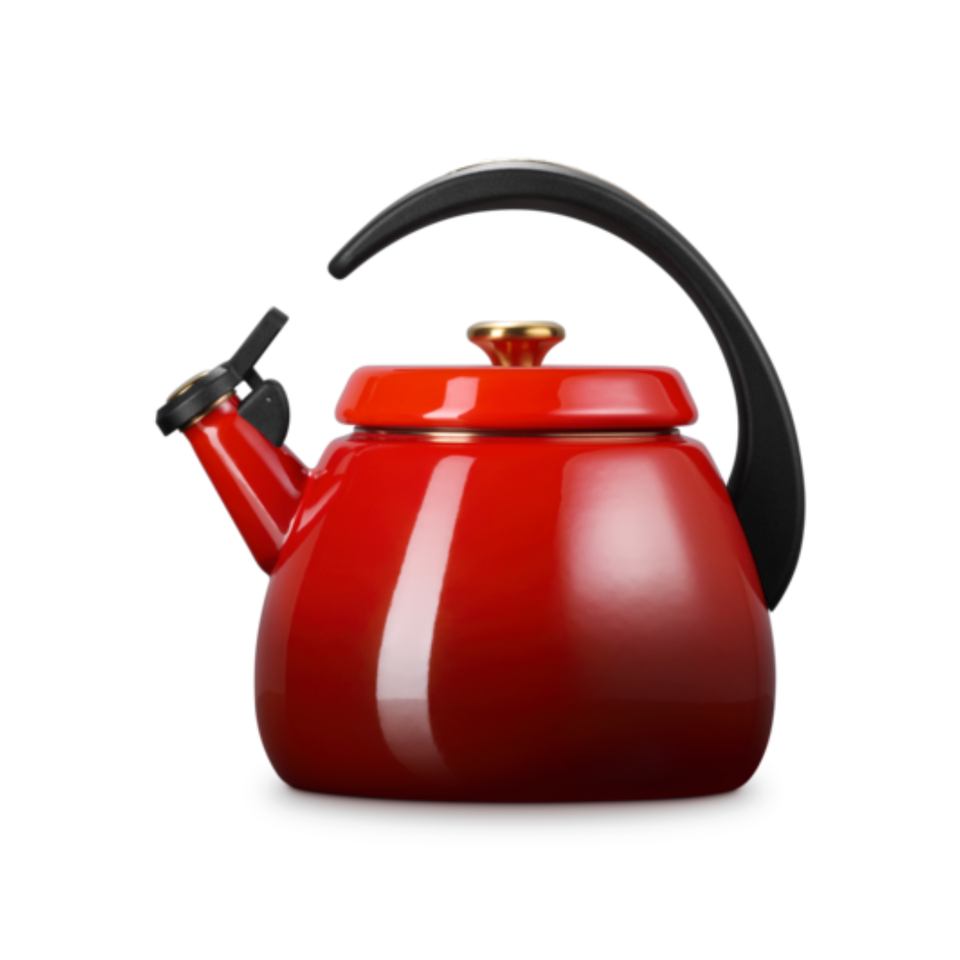 Chaleira Cloche 2,1L Vermelha com Pegador Dourado Le Creuset