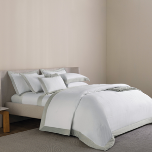Almofada Valestro 300 Fios Cetim 100% Algodão Egípcio 40x60cm Branco / Platino Trussardi