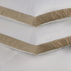 Jogo de Cama King Valestro 4 Pçs 300 Fios 100% Algodão Egípcio Branco / Nocciola Trussardi