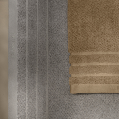 Toalha Banhão Massima Felpudo Nebbia Trussardi