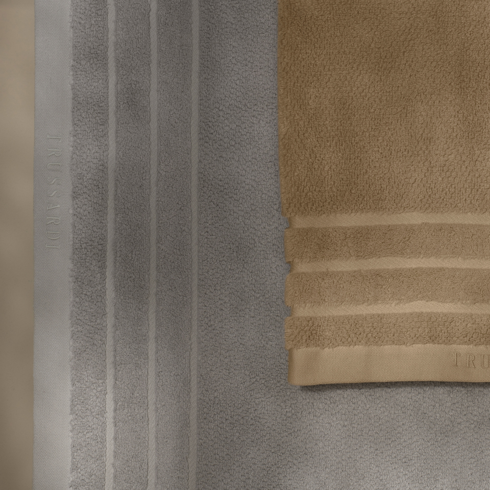 Toalha Banhão Massima Felpudo Nebbia Trussardi