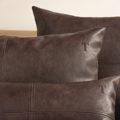 Almofada Silviero 100% Couro Sintético 40x60cm Trussardi