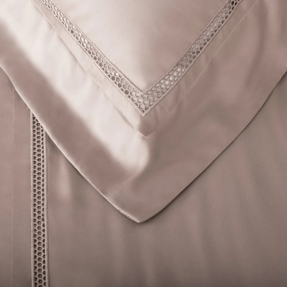 Jogo de Cama King Contessina 4 Pçs 300 Fios Cetim 100% Bambu Nocciola Trussardi