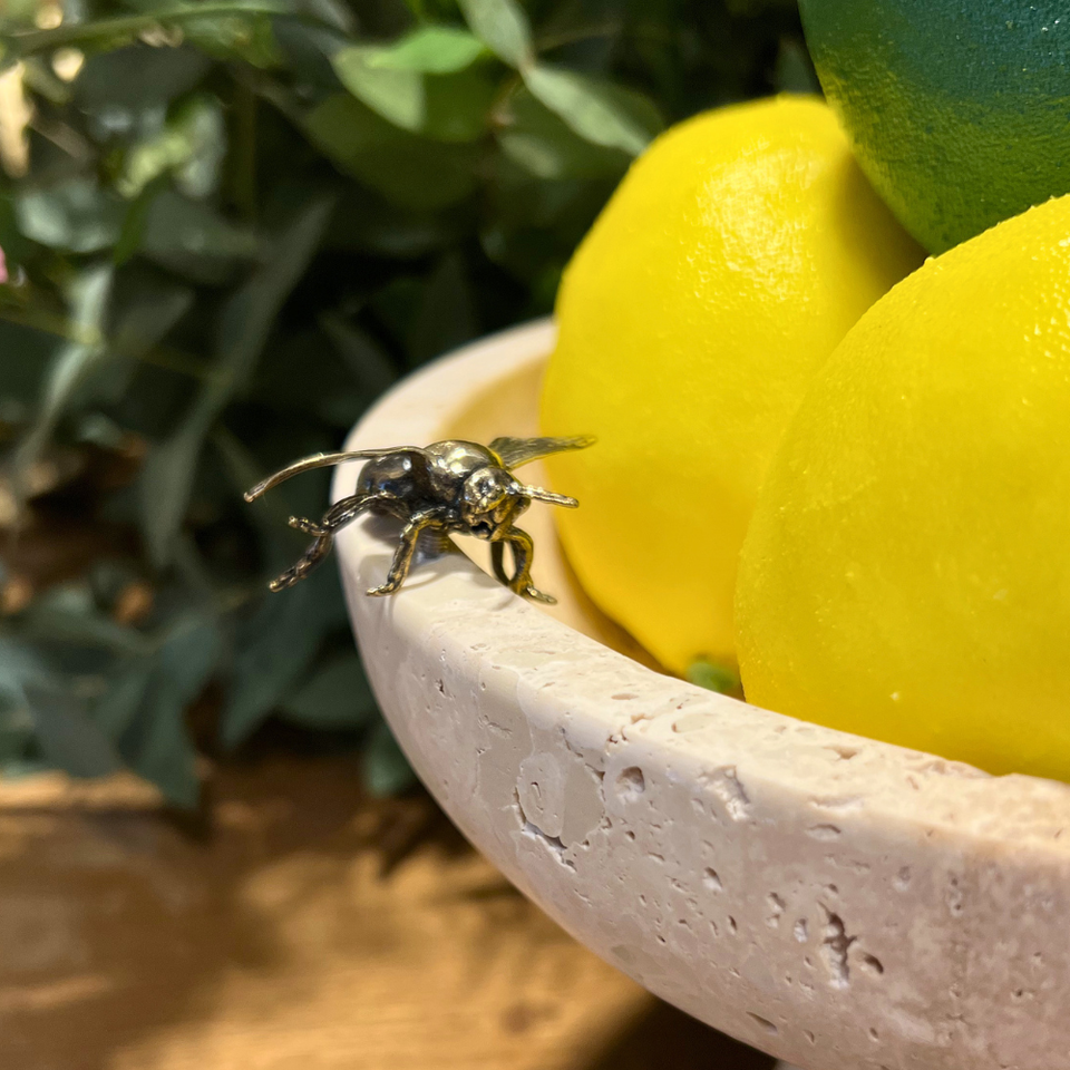 Centro de Mesa Travertine Bee