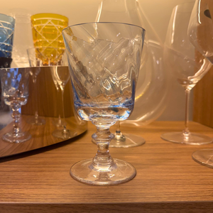 Taça Mozart em Puro Cristal para Água / Vinho Murano Colors Torcido Azul Clara 450ml
