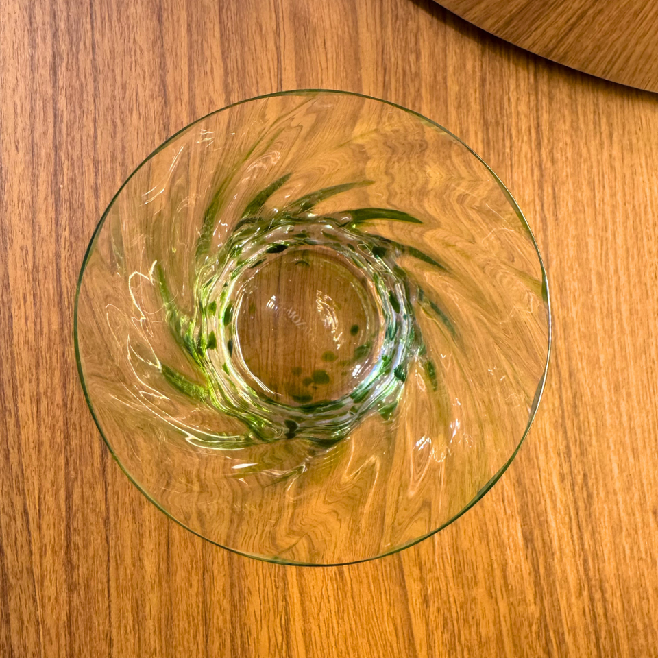 Copo Mozart em Puro Cristal para Whisky / Coquetel Murano Colors Torcido Verde Claro 450ml