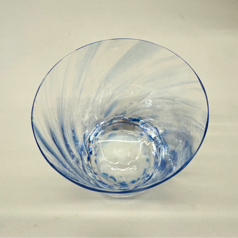 Copo Mozart em Puro Cristal para Whisky / Coquetel Murano Colors Torcido Azul Claro 450ml