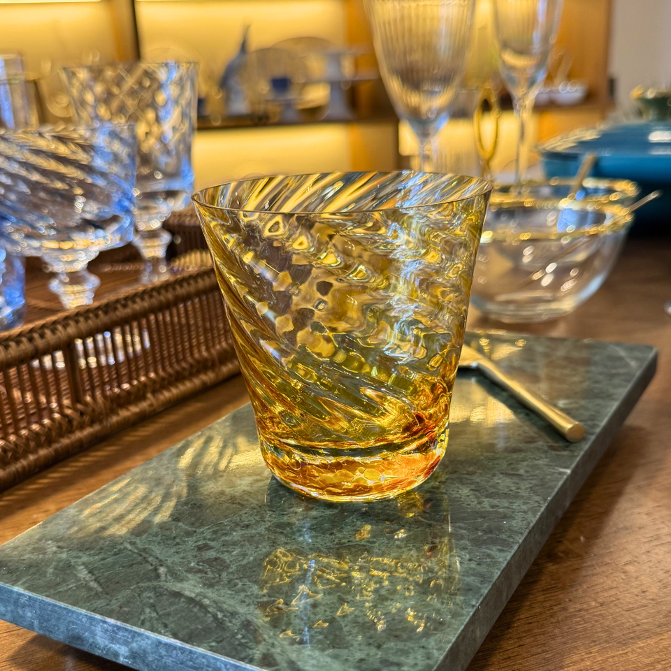 Copo Mozart em Puro Cristal para Whisky / Coquetel Murano Colors Torcido Âmbar 450ml